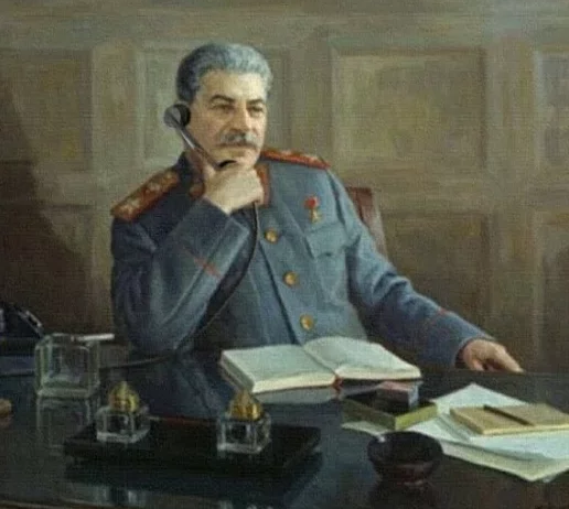 На ВДНХ заработал телефон прямой линии со Сталиным