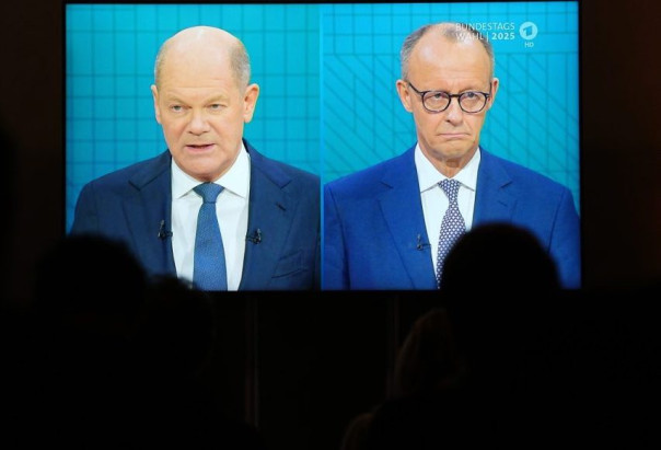 Шольц пост сдал