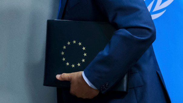 Еврокомиссия проведет форум по борьбе с обходом санкций против России