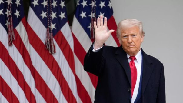 Трамп заявил о прямых переговорах с Ираном и анонсировал встречу "почти на высшем уровне"