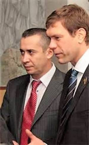 Я не Путин, у меня есть честь и достоинство: Царев подал  судебный иск к критикующему его блогеру