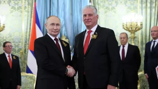 Путин встретился с президентом Кубы в Кремле