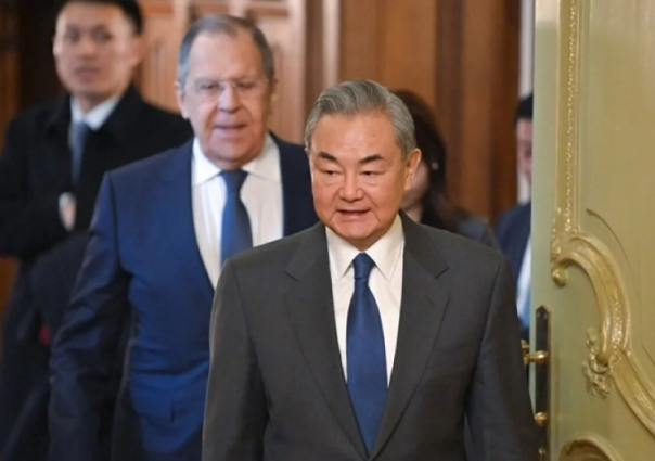 Ван И: попытки вбить клин между КНР и РФ являются лишь пустыми иллюзиями