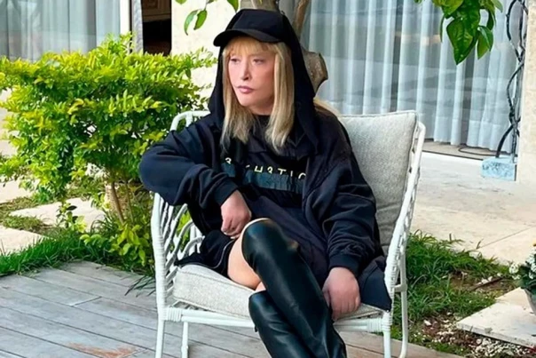 Аллу Пугачёву хотят оставить без ежегодного дохода из России почти в 30 миллионов рублей