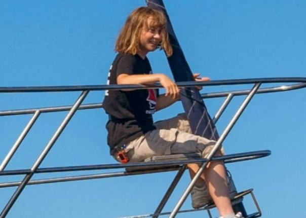 Израиль грозит потопить судно Греты Тунберг, идущее в сектор Газа