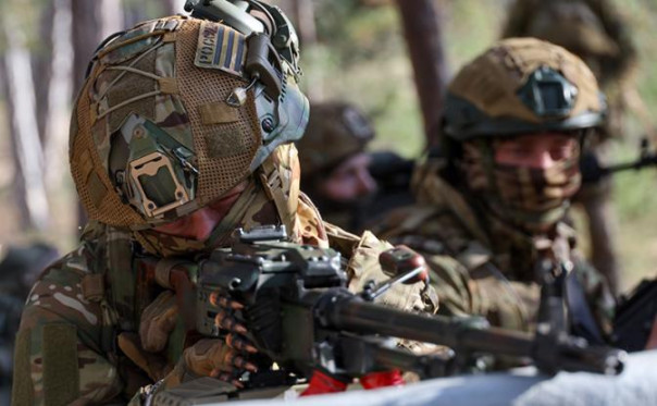 Киев сливает Сумщину: «Северяне», как следует наваляв «элите ВСУ», освободили Новониколаевку, да и «Юнаковка почти потеряна»