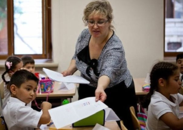 В Азербайджане планируют закрытие русскоязычных школ