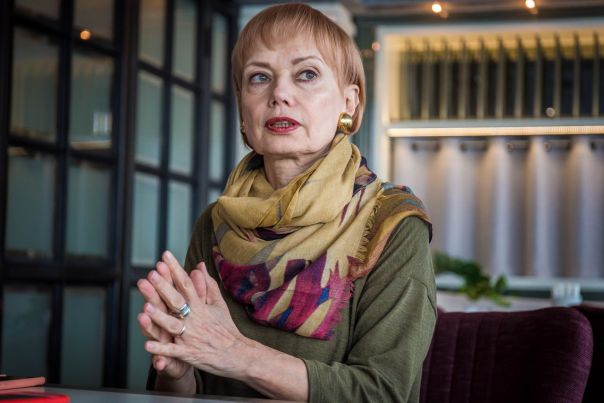 Замдиректора «Ельцин Центра» оштрафовали на ₽45 тыс за дискредитацию ВС РФ — она «репостнула» внучку Ельцина