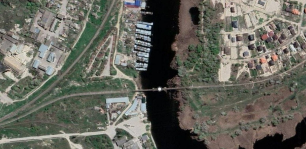 Сальдо: из микрорайона Остров в Херсоне идут пешие колонны беженцев