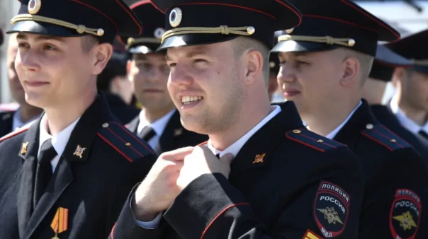 Дефицит кадров в МВД России становится критическим: некому выезжать на вызовы. Как исправить ситуацию?