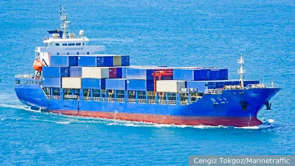 Зачем китайские суда заходят в крымские порты