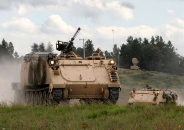 Канада передумала передавать Украине бронетехнику