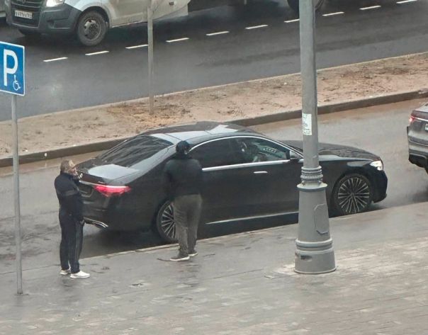 Толпа мигрантов устроила погром и массовую драку в ЖК «Прокшино» в Москве