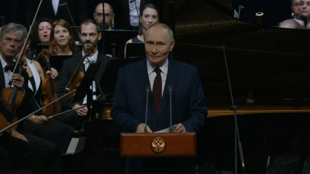 Путин участвует в торжественном открытии концертного зала «Сириус» с уникальной акустикой