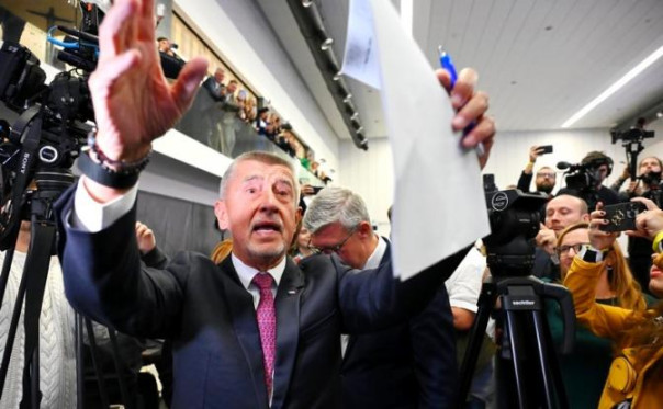 Первый пошел? Победившая в Чехии оппозиция обещает начхать на Брюссель и его хотелки