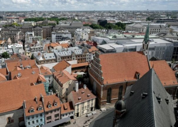 Власти Латвии обязали 841 россиянина покинуть страну до 13 октября