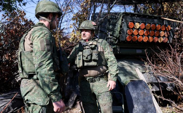 «Слоёный пирог» Добропольского выступа: ВСУ пытаются взять наших в «клещи», но сами попадают в «кольцо»