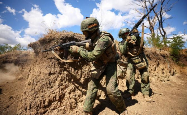 Дальневосточники окружают Гуляйполе — а дальше до Запорожья голая степь