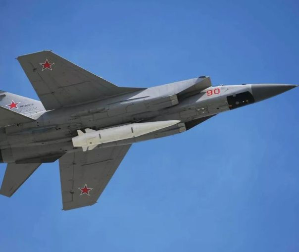 Украина и Британия планировали угнать МиГ-31 с "Кинжалом", чтобы устроить провокацию в стране НАТО