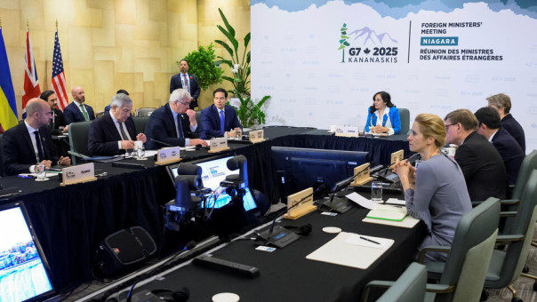Страны G7 призвали к немедленному прекращению огня на Украине
