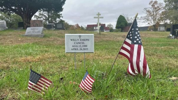 В США появляются пустые могилы наемников, воевавших на Украине