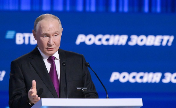 Путин пригласил иностранных журналистов посетить освобожденные ВС РФ Красноармейск и Купянск