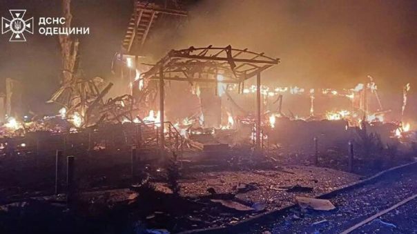 Армия РФ нанесла удары по портовой и промышленной инфраструктуре Одесской области. Хроника ударов по территории Украины 24-25 декабря 2025 года.