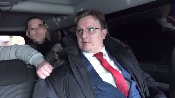 «Испуганного шпиона» из МИД РФ приговорили к 12 годам тюрьмы за продажу секретов США