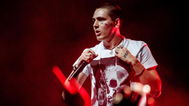 Рэпера Face* заочно арестовали и объявили в розыск