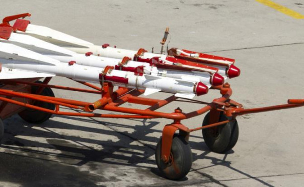 Mirage тошнит от запаха «Гераней»: Французские истребители ненавидят русские БПЛА за их настырность