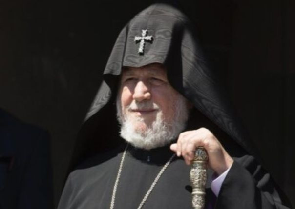 Пашинян обвинил главу Армянской апостольской церкви в «угрозе нацбезопасности» Армении