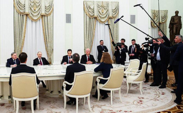 Итоги переговоров в Кремле: Мирный план Трампа разложили по кейсам