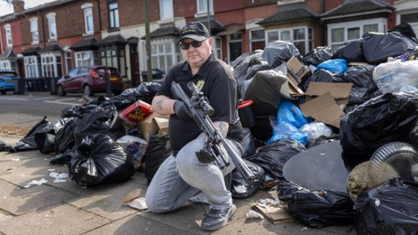 Полный бардак: Хитченс посоветовал британцам уносить ноги из страны как можно быстрее