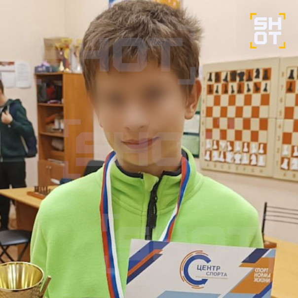 В петербургской школе ученик напал с ножом на педагога