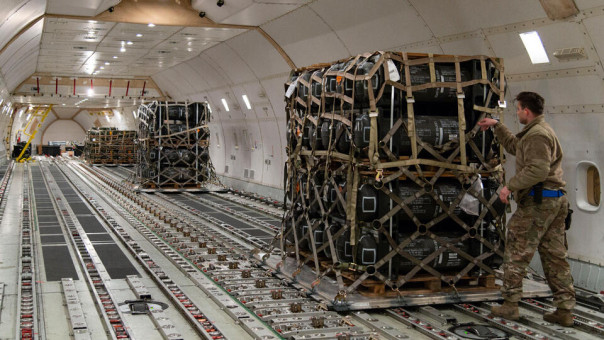 Власти ФРГ согласовали план по расширению военной кооперации с Украиной