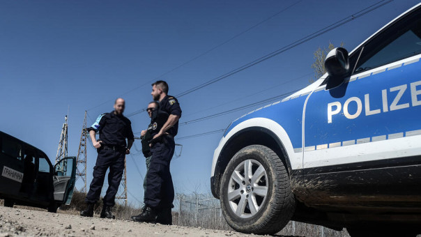 Двоих россиян арестовали в Болгарии по требованию США