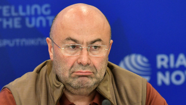 Год условно получил экс-министр торговли Подмосковья, который напал с топором на бывшую