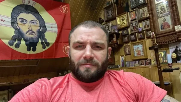 Дело против блогера Дивнича прекратили, а его оппоненту из-за старых дел грозит до 14 лет колонии