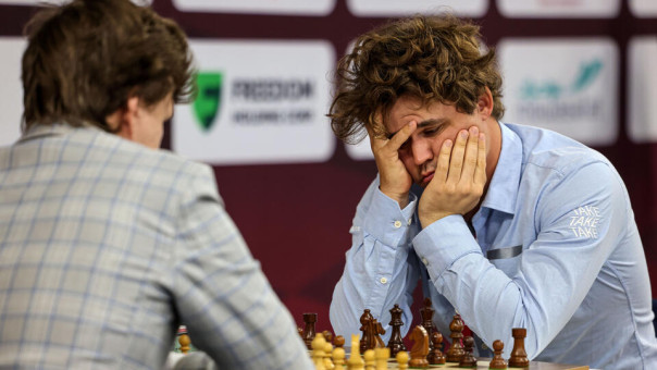 Экс-чемпион мира Карлсен пришел в ярость после поражения от шахматиста из РФ