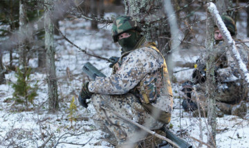 Полковнику никто не пишет: латвийская молодёжь не спешит защищать страну