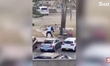 Миллиардер пожертвовал $100 тыс. обезоружившему террориста в Сиднее