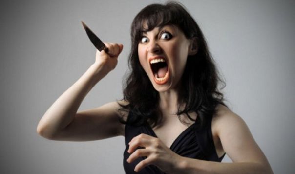 В воронежской школе школьница пришла на уроки с ножом