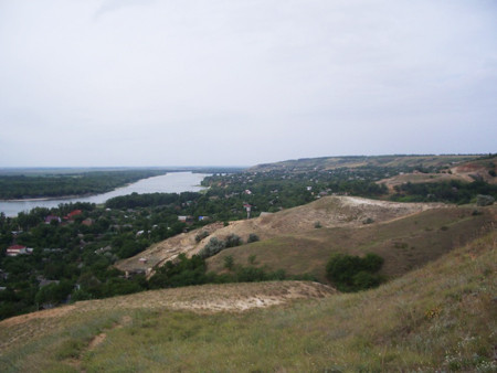 Мир - близко: что изменится после войны в учебниках истории на Украине и в других постсоветских странах?