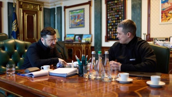 Львовский пропагандист Дроздов высмеял «антидроновый купол» Зеленского, посоветовав украинцам лечить слепоту уриной