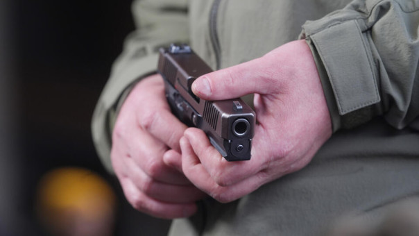 Житель Харькова открыл стрельбу по сотрудникам ТЦК