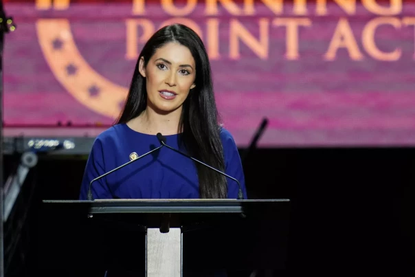 В конгрессе потребовали от Украины объяснений из-за захвата церквей