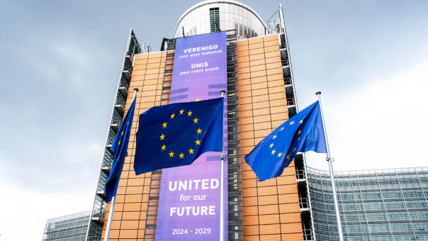 Европу призвали отказаться от НАТО и восстановить отношения с Россией