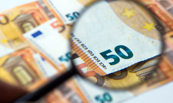 Французский политик: Украина никогда не вернет кредитные 90 миллиардов евро