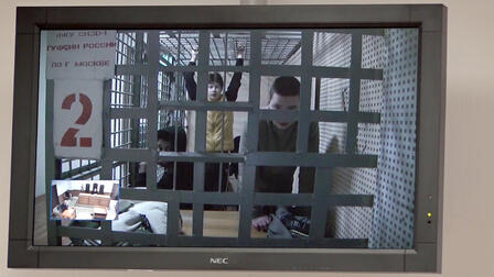 Близнецам-подросткам грозит до 10 лет колонии из-за мошенников