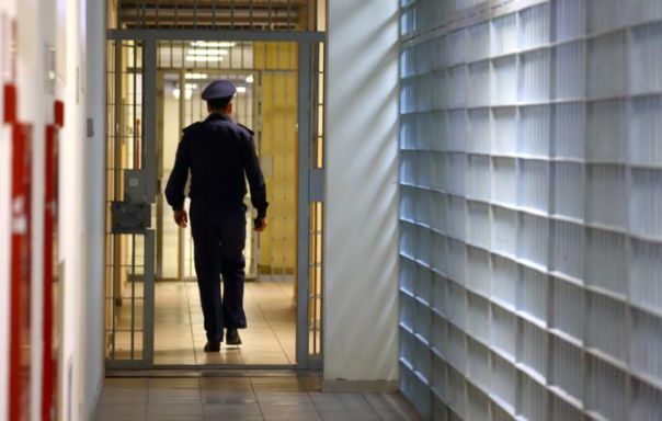 Контр-адмирал в отставке Николай Коваленко приговорен к 4 годам 6 месяцам колонии за хищение 592 млн рублей у МО РФ